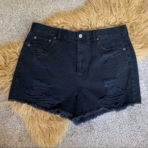 AE Mom Shorts